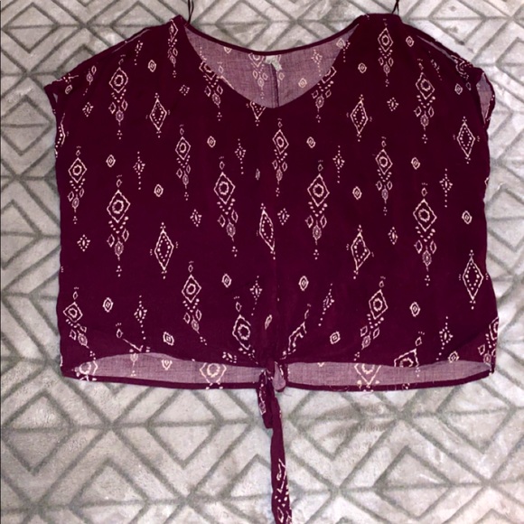 Tops - Maroon blouse